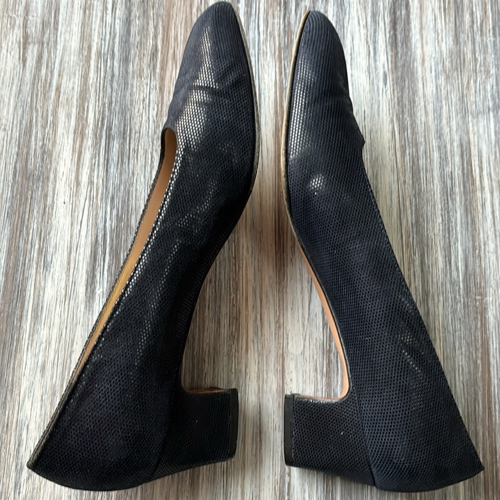 FERRAGAMO Leather Pumps - Picture 8 of 10